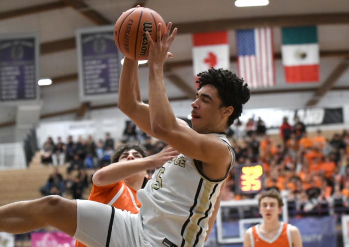 Beaverton Southridge 6A Oregon boys basketball quarterfinal 2024 Taylor Balkom 19